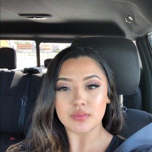 Meet your Posher, Gabriella